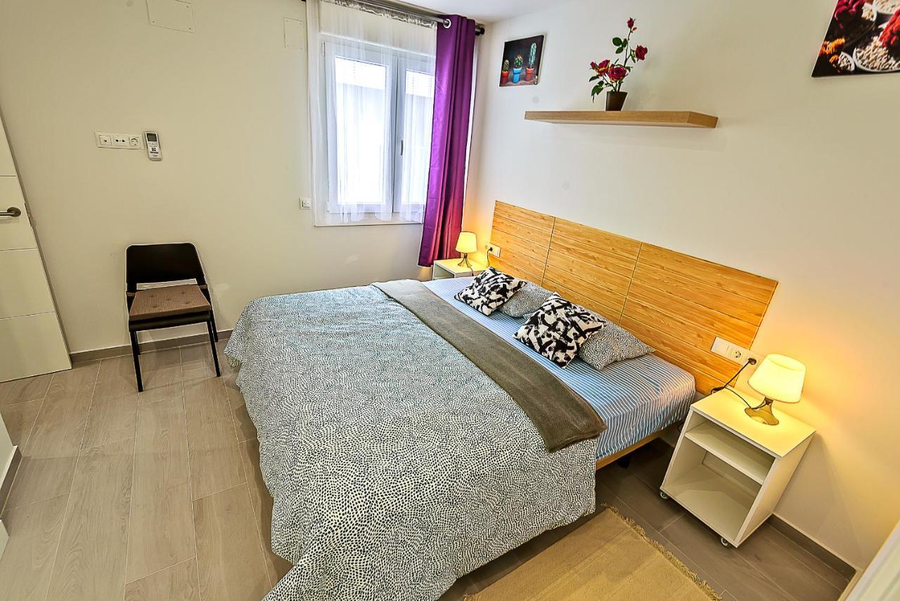 Oceanfront Duplex With A Rooftop Pool And Terrace El Puerto de Santa Maria Luaran gambar